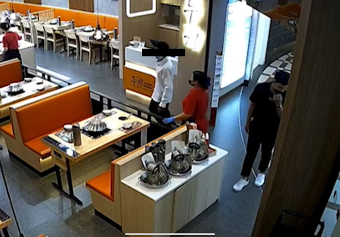 ร้านบุฟเฟต์ดังช้ำ ประกาศตามหาลูกค้ากินแล้วชักดาบ ร้านบุฟเฟต์ดังช้ำ ประกาศตามหาลูกค้ากินแล้วชักดาบ