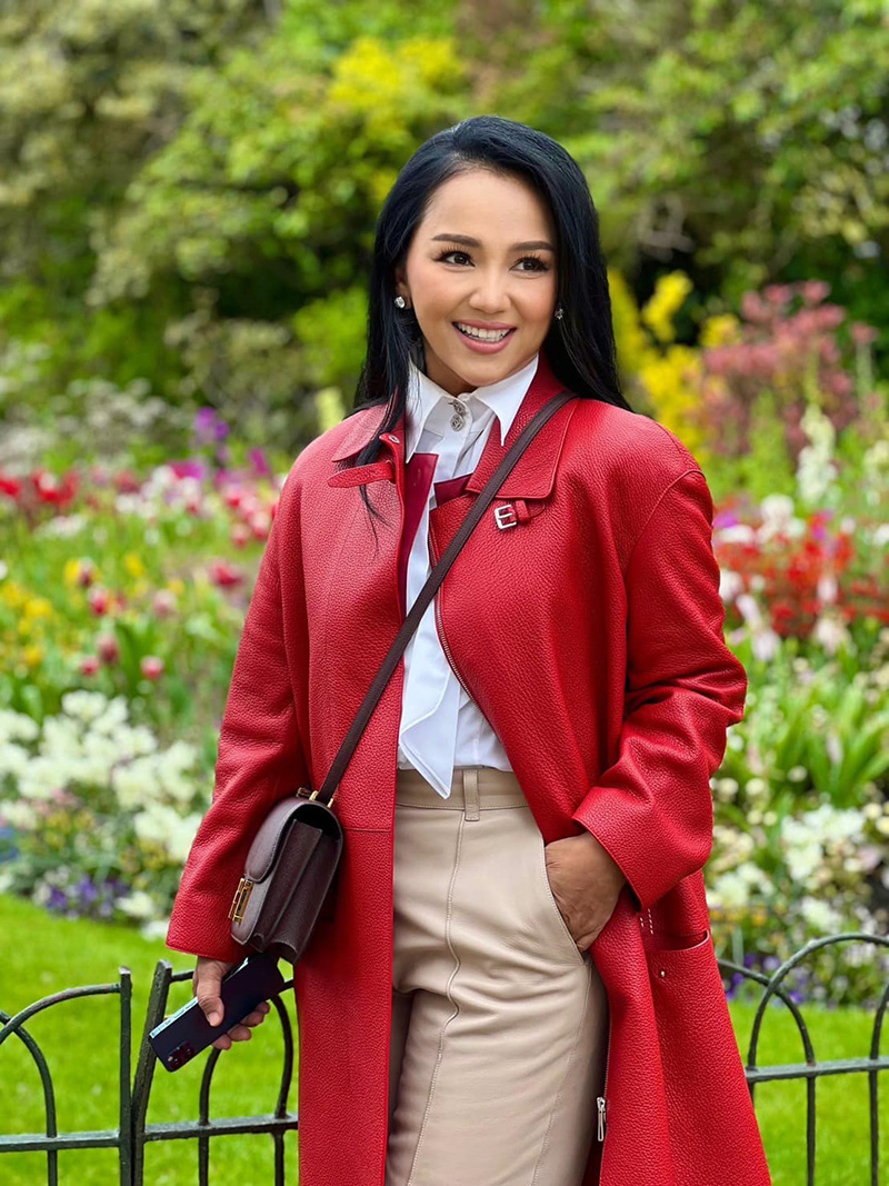 ส่องคนดังเข้าคอร์ส ครูอ้อย เข็มทิศชีวิต ก่อนทยอยถอนตัว ส่องคนดังเข้าคอร์ส ครูอ้อย เข็มทิศชีวิต ก่อนทยอยถอนตัว