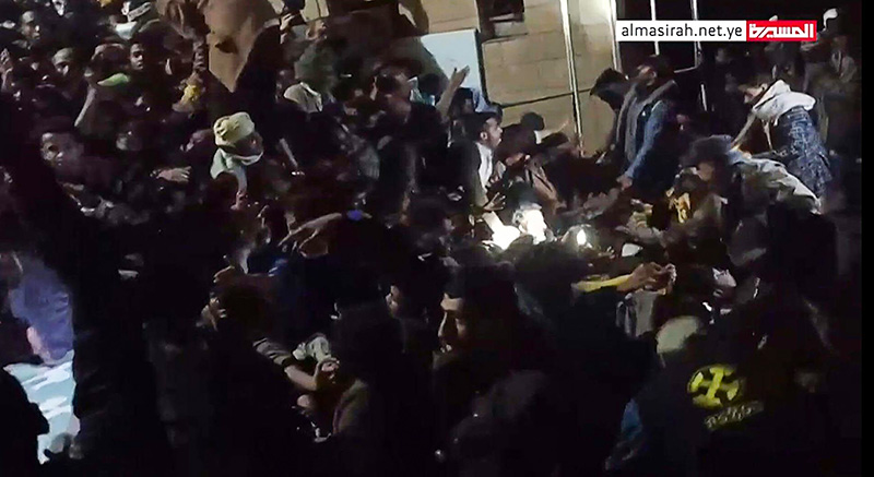 โศกนาฏกรรมเยเมน คนเบียดแน่นถนน โศกนาฏกรรมเยเมน คนเบียดแน่นถนน