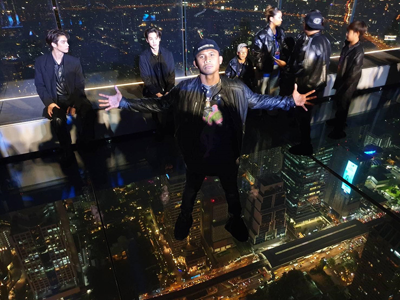 บัวขาว บอกไม่มีปัญหา กุน ขแมร์ แต่ขอฝากวงการมวยกัมพูชา ค่าตัว 2 2 ล้าน ช่วยตามด้วย บัวขาว บอกไม่มีปัญหา กุน ขแมร์ แต่ขอฝากวงการมวยกัมพูชา ค่าตัว 2 2 ล้าน ช่วยตามด้วย