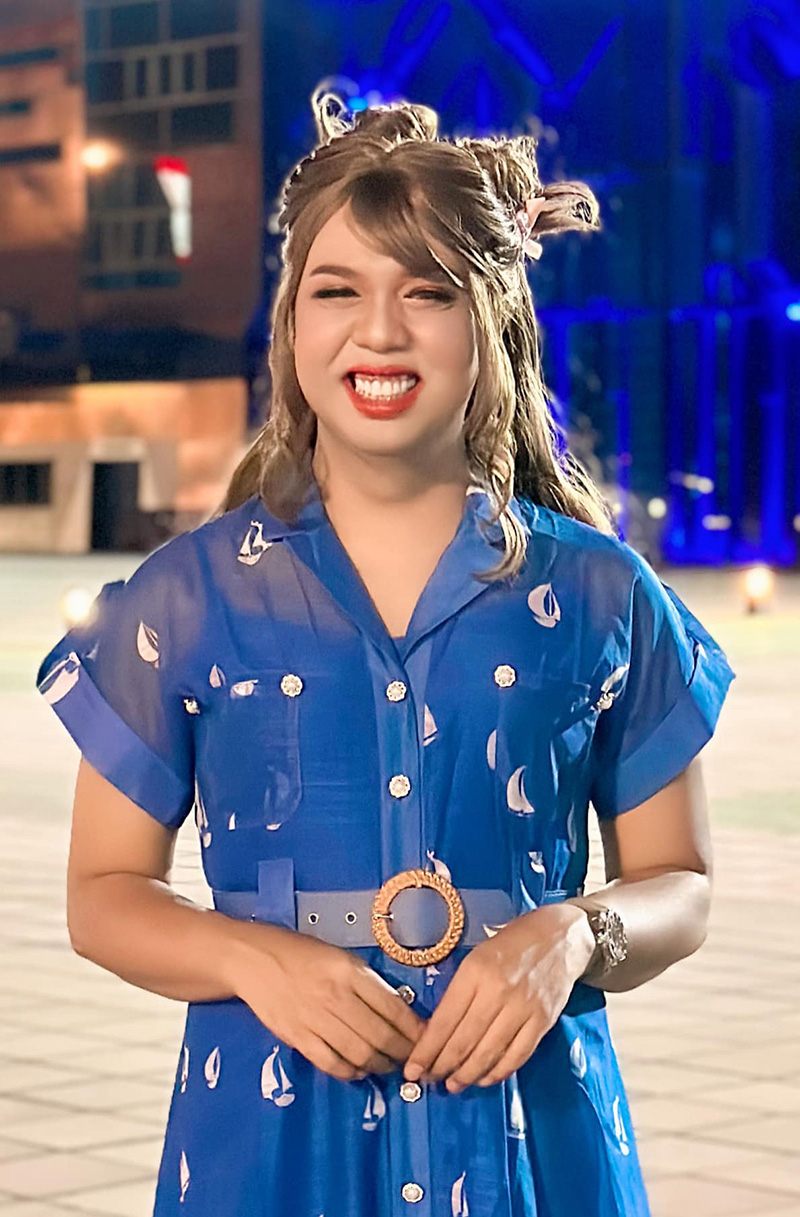 แพรรี่ ไพรวัลย์ แพรรี่ ไพรวัลย์