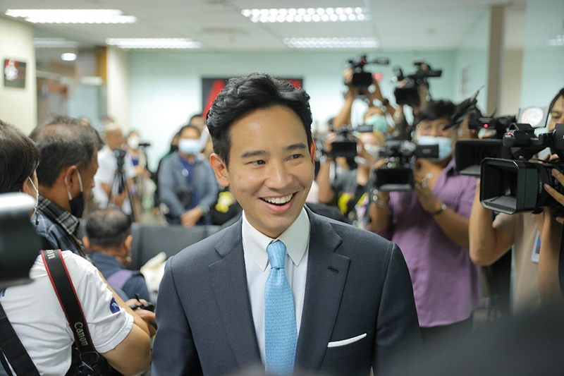 ก้าวไกล เจาะพิรุธ คำตอบประธานไม่ตรงรายงานประชุม ก้าวไกล เจาะพิรุธ คำตอบประธานไม่ตรงรายงานประชุม