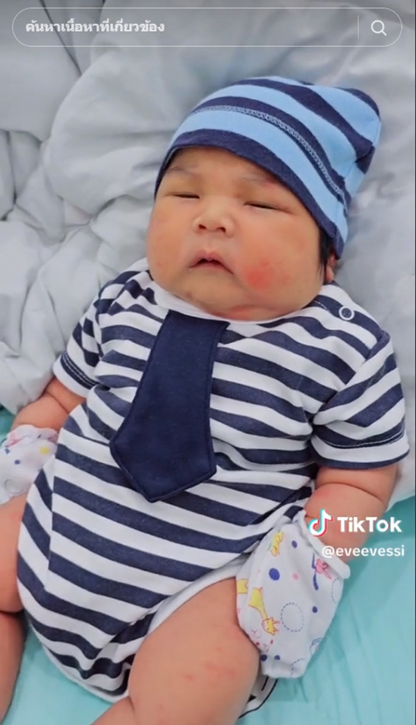 ไวรัล 8 7 ล้าน เด็กแรกเกิดหนัก 5 2 กก ลืมตาดูโลกปุ๊บ เตรียมแบกเป้ไปโรงเรียนปั๊บ ไวรัล 8 7 ล้าน เด็กแรกเกิดหนัก 5 2 กก ลืมตาดูโลกปุ๊บ เตรียมแบกเป้ไปโรงเรียนปั๊บ