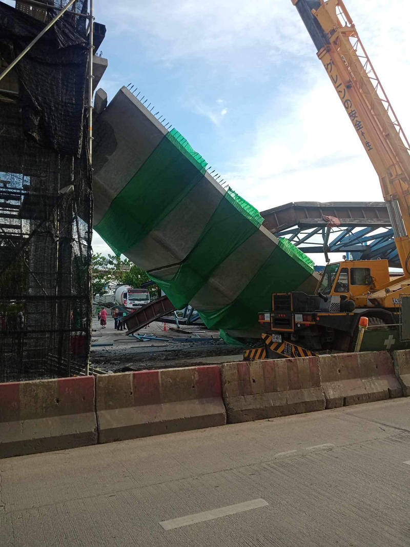 แบงค์ ศุภณัฐ สส พรรคก้าวไกล เปิด 2 ข้อสันนิษฐาน ทำไมสะพานลาดกระบังถึงถล่ม แบงค์ ศุภณัฐ สส พรรคก้าวไกล เปิด 2 ข้อสันนิษฐาน ทำไมสะพานลาดกระบังถึงถล่ม