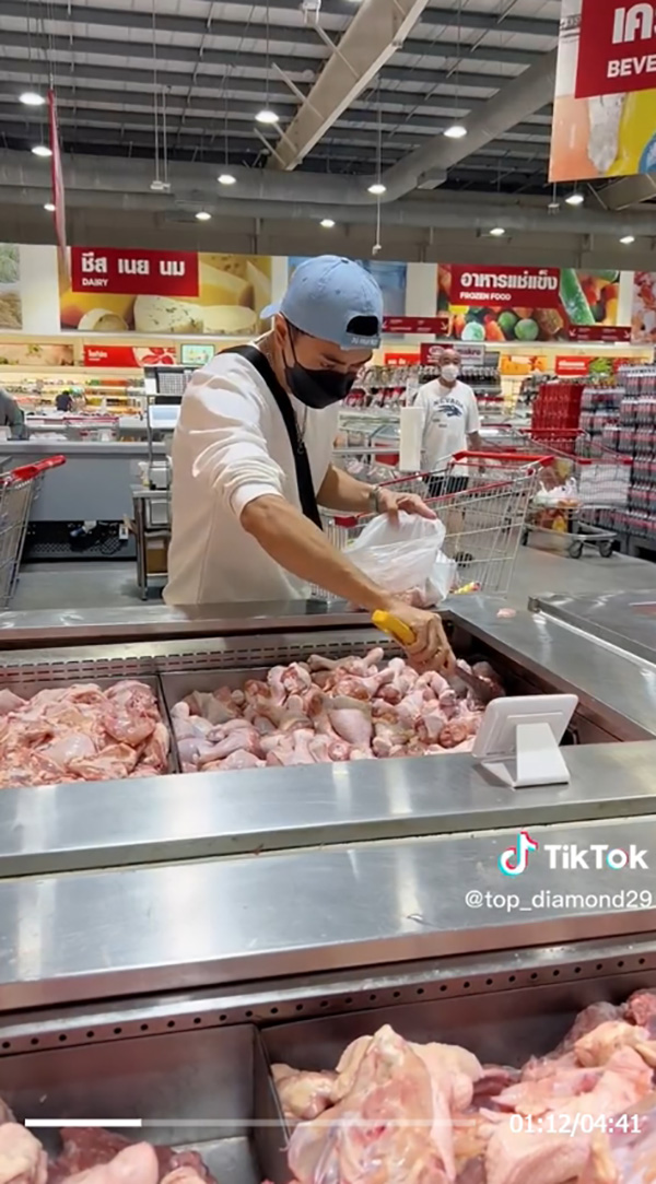 หนุ่มรีวิว ฮาวทูประหยัด ค่ากิน 2 คนจาก 20,000 เหลือ 4,500 หนุ่มรีวิว ฮาวทูประหยัด ค่ากิน 2 คนจาก 20,000 เหลือ 4,500