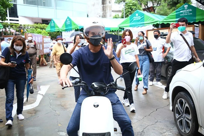 เปิดทรัพย์สิน พิธา รวย 85 ล้าน หนี้ 20 ล้าน เปิดทรัพย์สิน พิธา รวย 85 ล้าน หนี้ 20 ล้าน