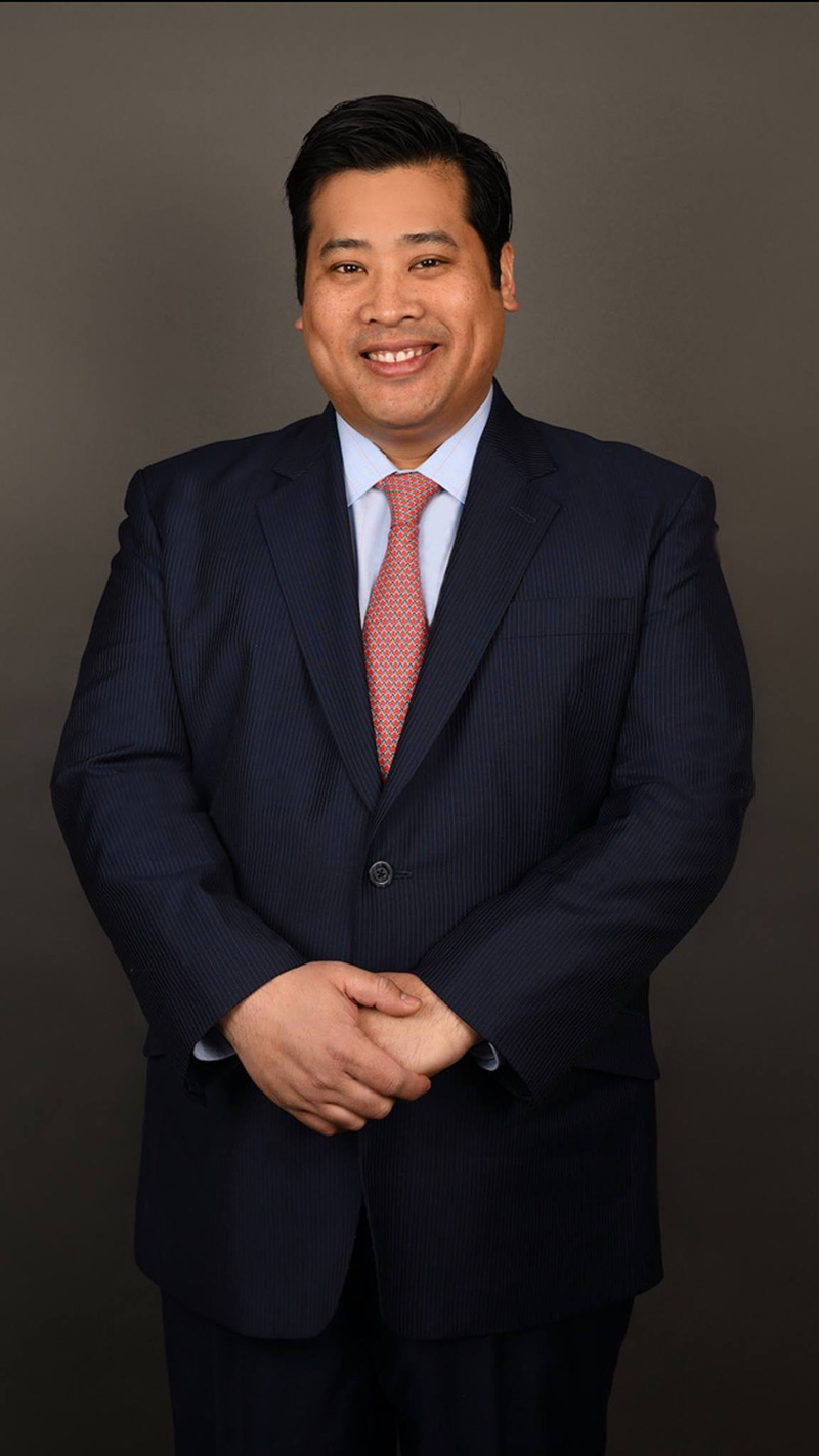 ท่านอ้น วัชรเรศร วิวัชรวงศ์ ท่านอ้น วัชรเรศร วิวัชรวงศ์