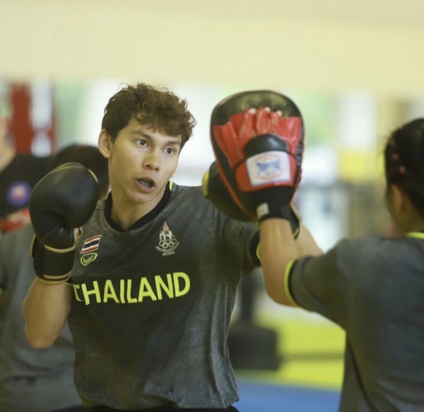 ไวรัล จิมมี่ พิฆเนศ คิกบ็อกซิ่งทีมชาติไทย ไวรัล จิมมี่ พิฆเนศ คิกบ็อกซิ่งทีมชาติไทย