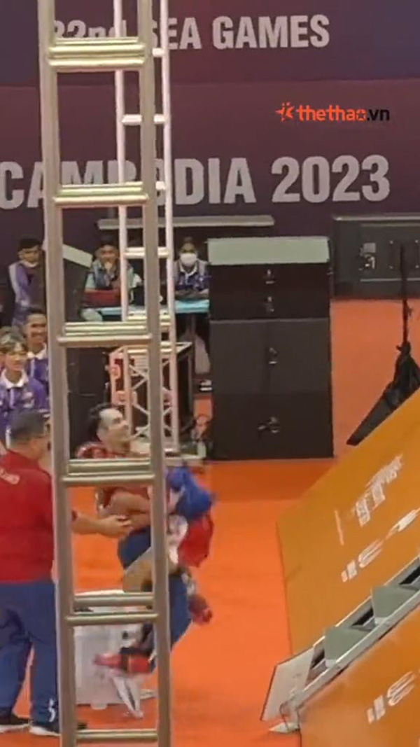 ไวรัล จิมมี่ พิฆเนศ คิกบ็อกซิ่งทีมชาติไทย ไวรัล จิมมี่ พิฆเนศ คิกบ็อกซิ่งทีมชาติไทย