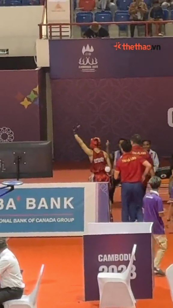 ไวรัล จิมมี่ พิฆเนศ คิกบ็อกซิ่งทีมชาติไทย ไวรัล จิมมี่ พิฆเนศ คิกบ็อกซิ่งทีมชาติไทย