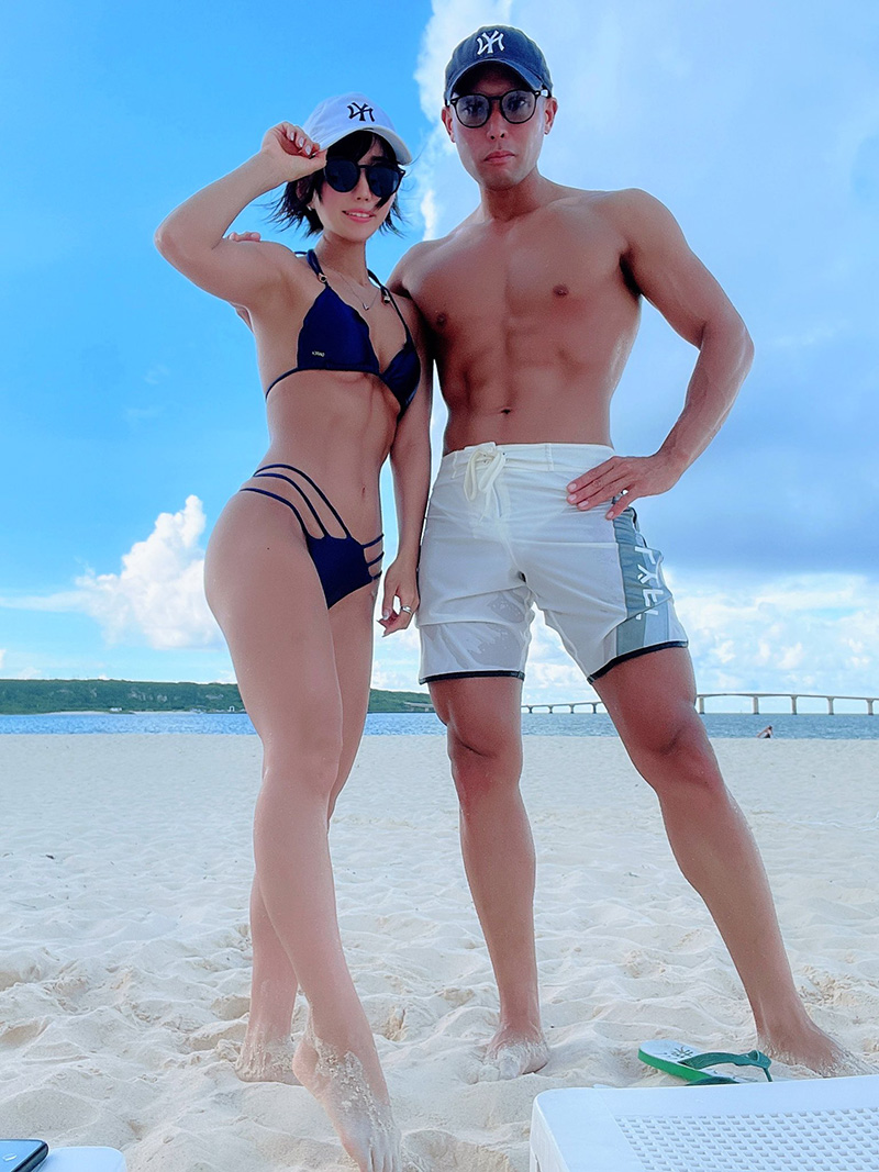 คู่รักอวดภาพเทียบ คู่รักอวดภาพเทียบ