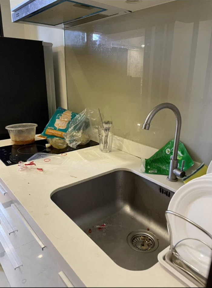 คอนโดหรูห้องเละ คอนโดหรูห้องเละ