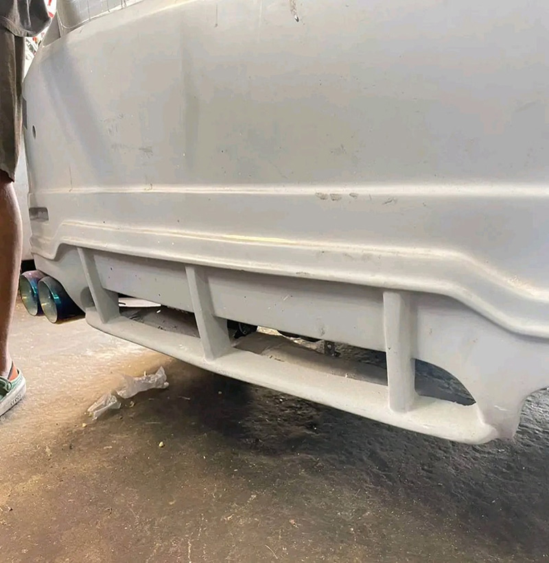 เจ้าของกลุ้ม รถเข้าอู่ 2 ปี ยังซ่อมไม่เสร็จ จ่ายเงินไปเป็นแสน เจ้าของกลุ้ม รถเข้าอู่ 2 ปี ยังซ่อมไม่เสร็จ จ่ายเงินไปเป็นแสน