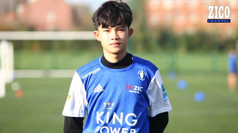 ย้อนเส้นทางชีวิตน้องดอม มุ่งมั่นจนชนะใจโค้ชซิโก้ ย้อนเส้นทางชีวิตน้องดอม มุ่งมั่นจนชนะใจโค้ชซิโก้