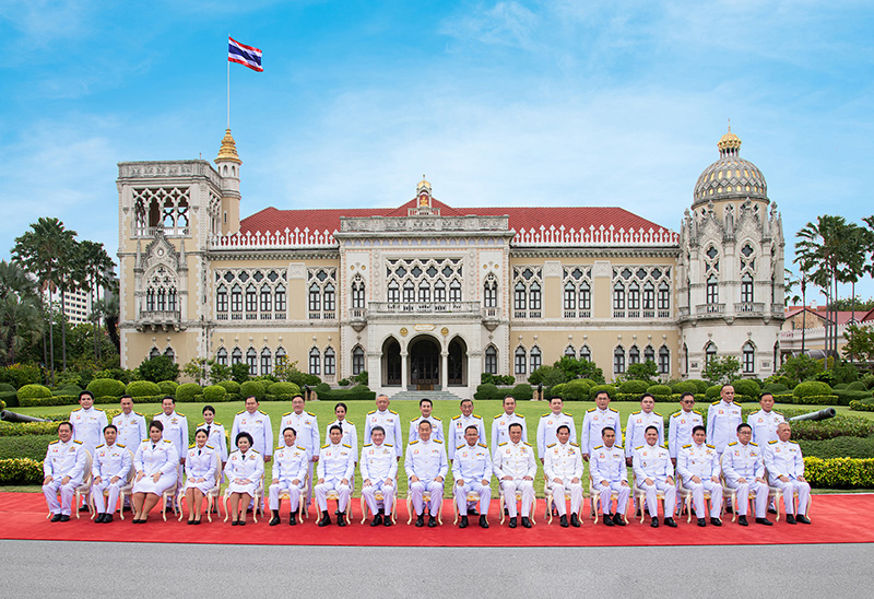 เศรษฐา ทวีสิน เศรษฐา ทวีสิน