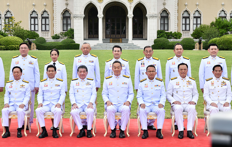 เศรษฐา ทวีสิน เศรษฐา ทวีสิน