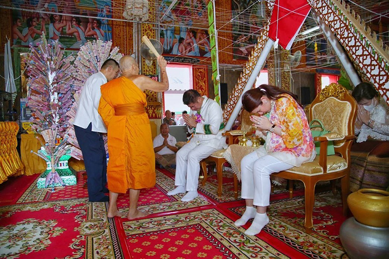 จิ๊บ ธนพร ภรรยาธรรมนัส คลอดลูกคนที่ 8 จิ๊บ ธนพร ภรรยาธรรมนัส คลอดลูกคนที่ 8