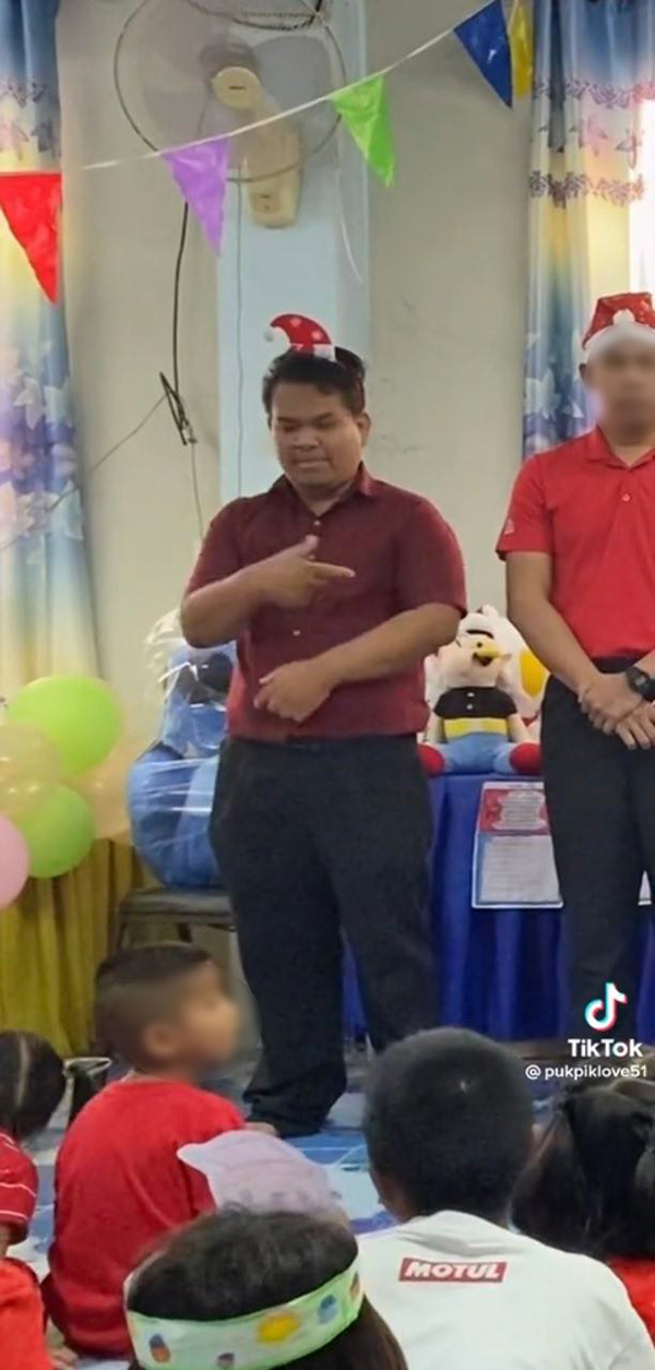 ฮาวทู ทำอย่างไรให้เด็กเงียบ เมื่อประธานกล่าวเปิดงาน ฮาวทู ทำอย่างไรให้เด็กเงียบ เมื่อประธานกล่าวเปิดงาน