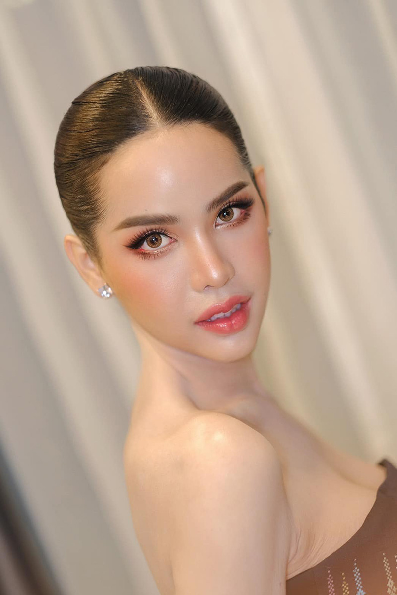 นารา เครปกะเทย เคลื่อนไหวอีกครั้ง นารา เครปกะเทย เคลื่อนไหวอีกครั้ง