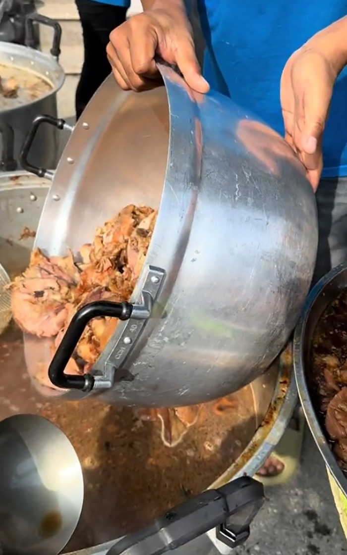 ความลับข้าวขาหมู ความลับข้าวขาหมู