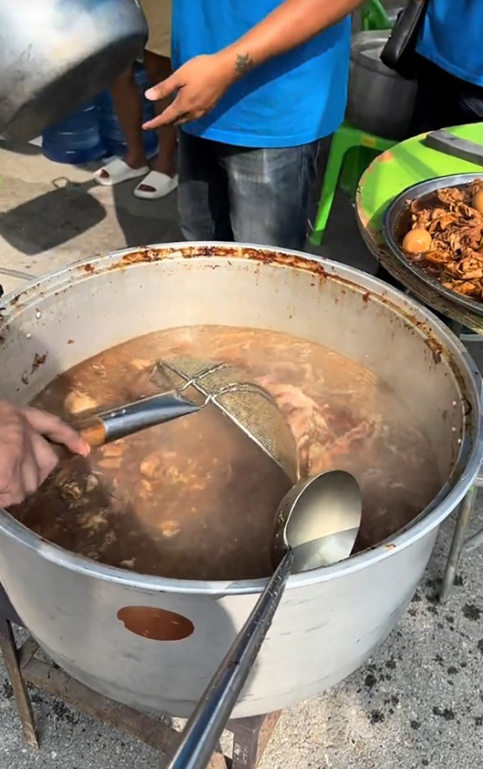 ความลับข้าวขาหมู ความลับข้าวขาหมู