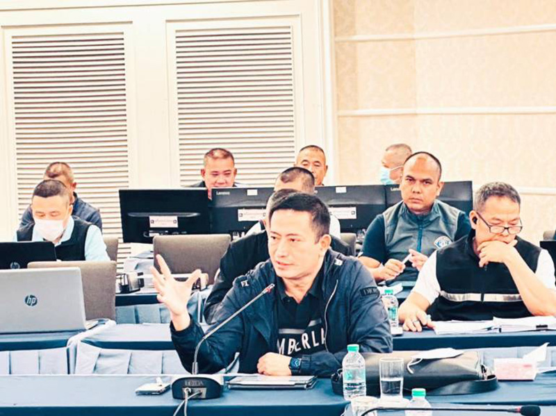 ตำรวจฉาว ตำรวจฉาว