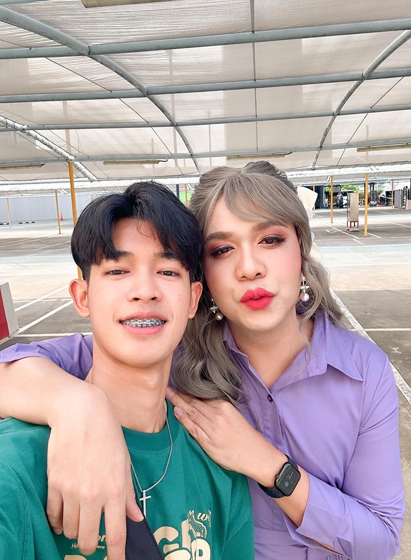 แพรรี่ แชะรูปคู่เปิดตัวแฟนหนุ่มนักศึกษา งานดีไม่เบา แพรรี่ แชะรูปคู่เปิดตัวแฟนหนุ่มนักศึกษา งานดีไม่เบา