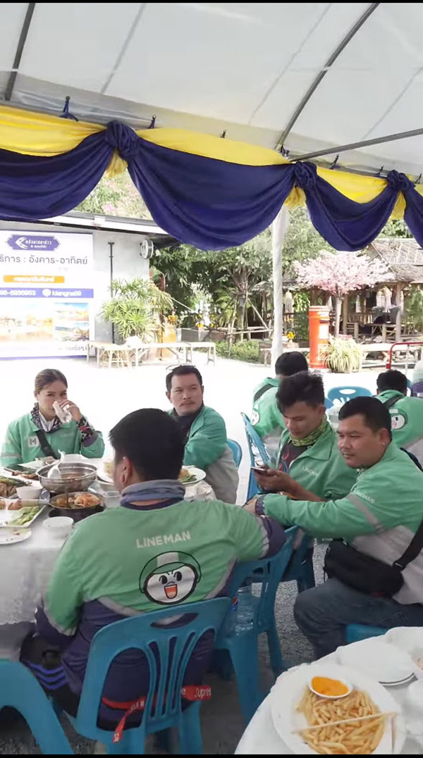 ร้านจัดโต๊ะจีนเลี้ยงไรเดอร์ ร้านจัดโต๊ะจีนเลี้ยงไรเดอร์