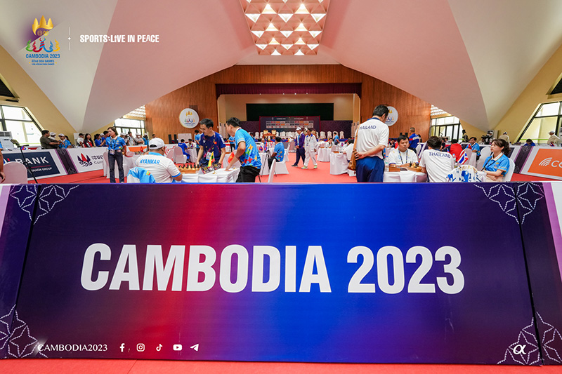 ซีเกมส์ 2023 แข่งหมากรุกเขมร วันแรกเจอดราม่า เจ้าภาพเล่นแง่ อ้างไทยฟาวล์ ซีเกมส์ 2023 แข่งหมากรุกเขมร วันแรกเจอดราม่า เจ้าภาพเล่นแง่ อ้างไทยฟาวล์