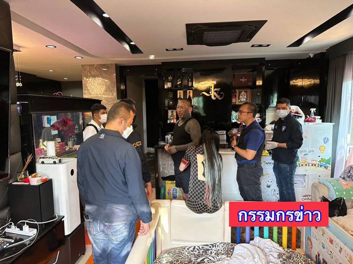 เก่ง ลายพราง เผยแล้ว ขายหมึกย่างวันละแสนทำไมไม่พอ เก่ง ลายพราง เผยแล้ว ขายหมึกย่างวันละแสนทำไมไม่พอ