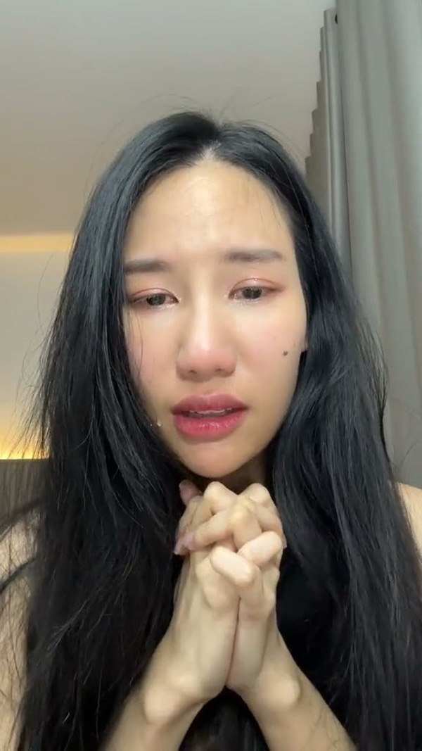 ployychuek ployychuek