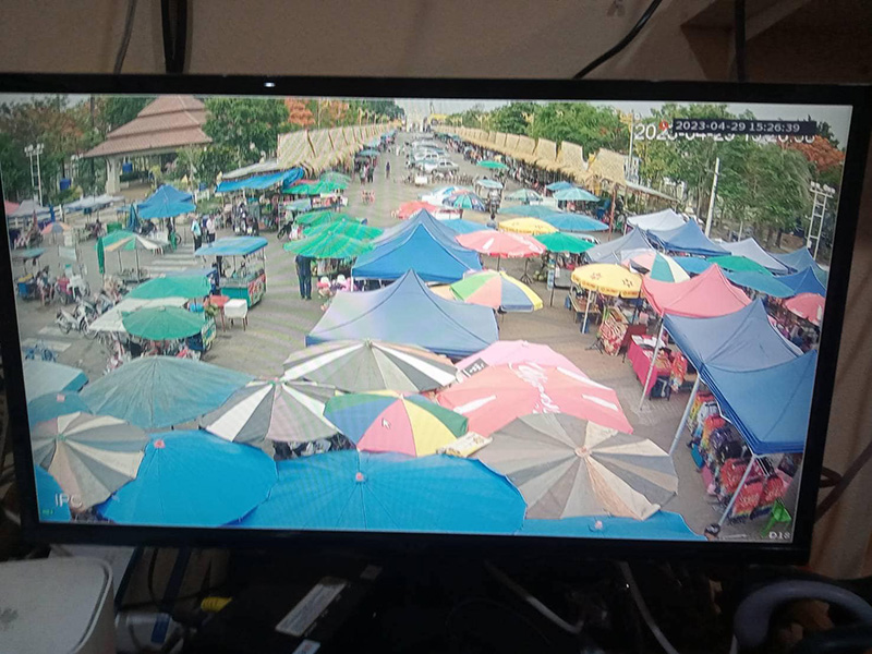 วัดพระธาตุพนมปิดตั้งแต่ 5 พค แม่ค้าไม่มีที่ขายของ วัดพระธาตุพนมปิดตั้งแต่ 5 พค แม่ค้าไม่มีที่ขายของ
