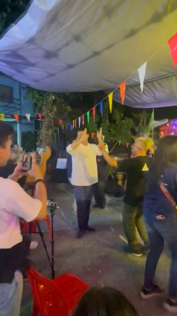 ธนาธร ธนาธร