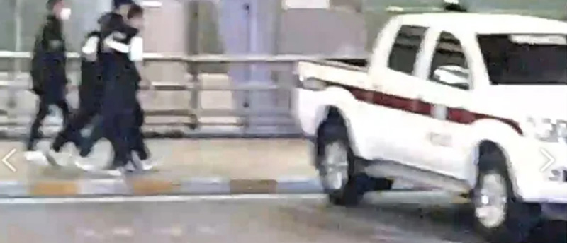 เบนซ์ เดม่อน อดีตแฟน ดิว อริสรา บินกลับถึงไทยแล้ว เบนซ์ เดม่อน อดีตแฟน ดิว อริสรา บินกลับถึงไทยแล้ว