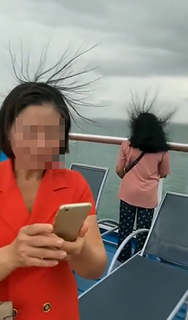 ไวรัลคลิป นทท ล่องเรือ เห็นผมชี้ตั้งยืนหัวเราะ ไวรัลคลิป นทท ล่องเรือ เห็นผมชี้ตั้งยืนหัวเราะ