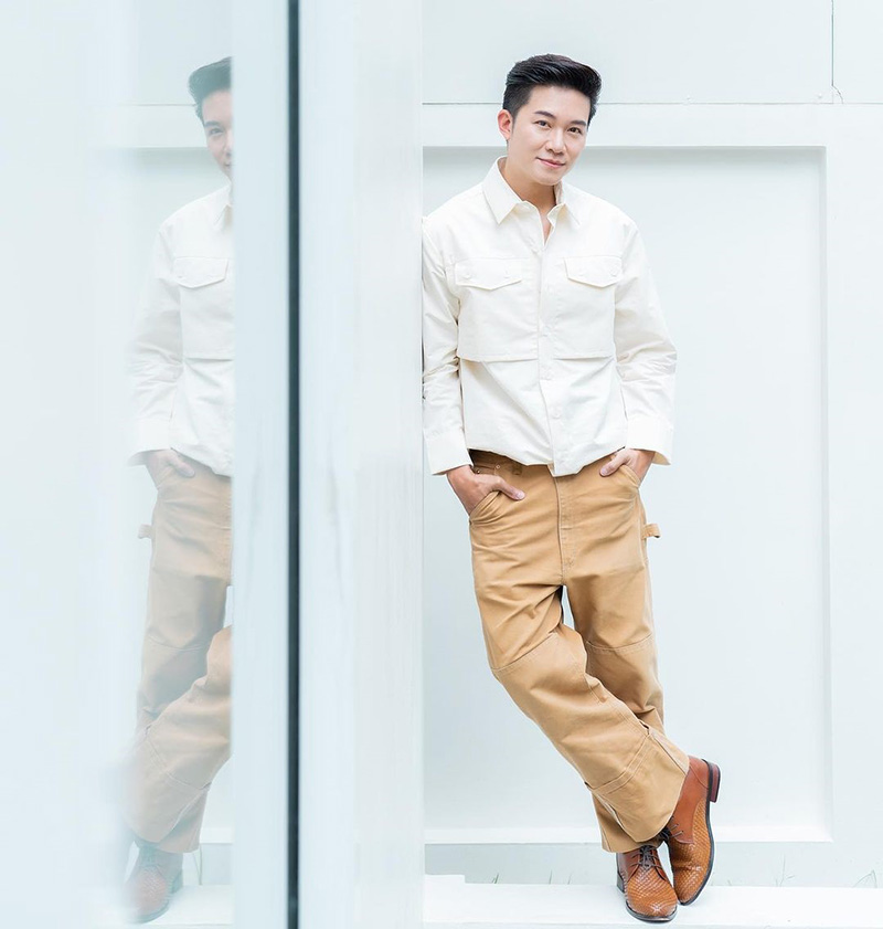 อั๋น ภูวนาท อั๋น ภูวนาท