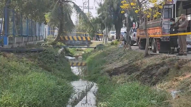 ผัวโหดจุดไฟเผาเมียทั้งเป็น จนต้องโดดลงร่องน้ำหนีตาย ผัวโหดจุดไฟเผาเมียทั้งเป็น จนต้องโดดลงร่องน้ำหนีตาย