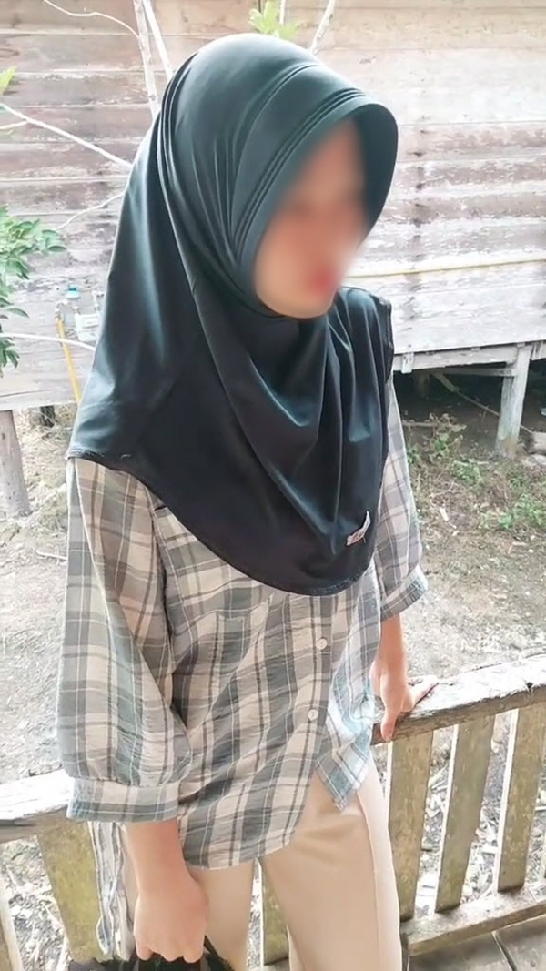 ผัวจูงเมียไปคืนแม่ ผัวจูงเมียไปคืนแม่