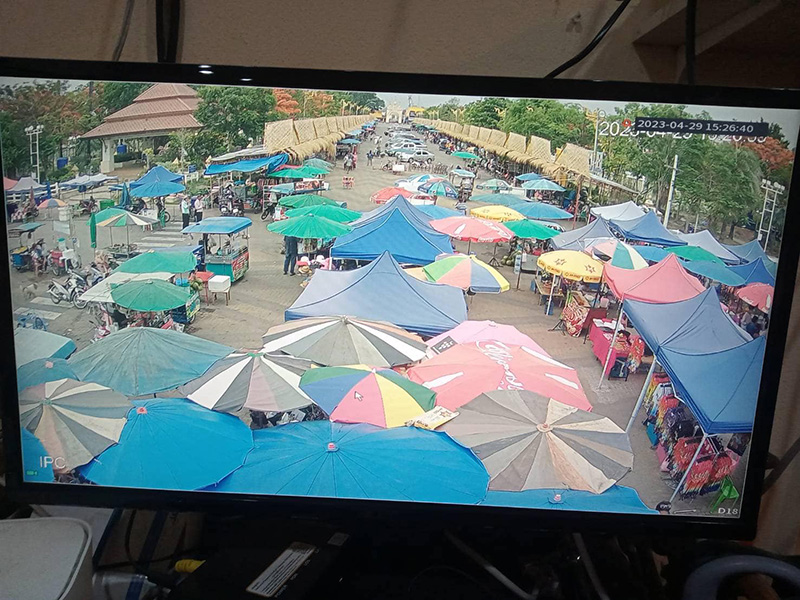 นาทีชุลมุน ทนายอนันต์ชัย เปิดศึก ร้านค้านับ 100 ปมขายของรุกที่วัดพระธาตุพนม นาทีชุลมุน ทนายอนันต์ชัย เปิดศึก ร้านค้านับ 100 ปมขายของรุกที่วัดพระธาตุพนม