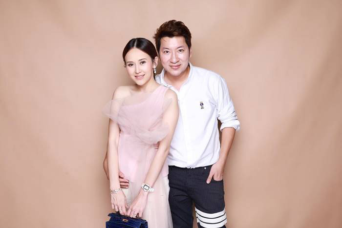 อัยการคดีพิเศษ ยื่นฟ้อง แยม ธมลพรรณ์ และสามี คดีเว็บพนัน อัยการคดีพิเศษ ยื่นฟ้อง แยม ธมลพรรณ์ และสามี คดีเว็บพนัน