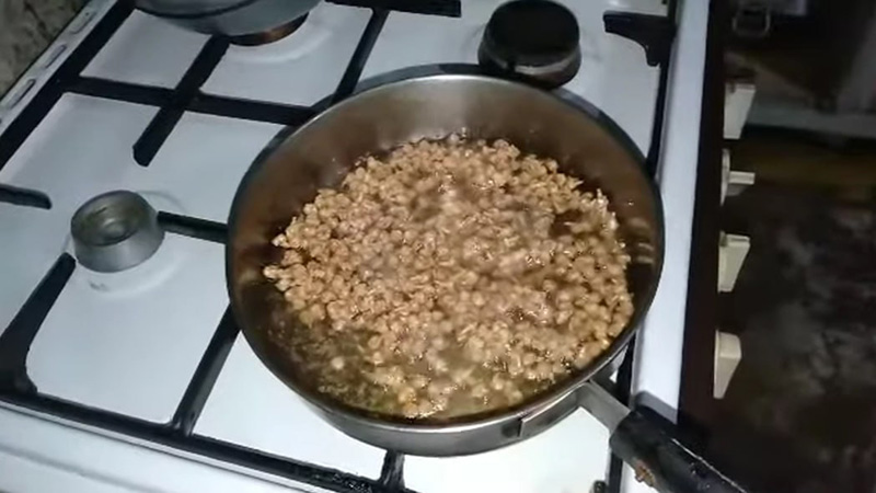 ไขปริศนา เล็บไก่ กินกับอะไร ไขปริศนา เล็บไก่ กินกับอะไร