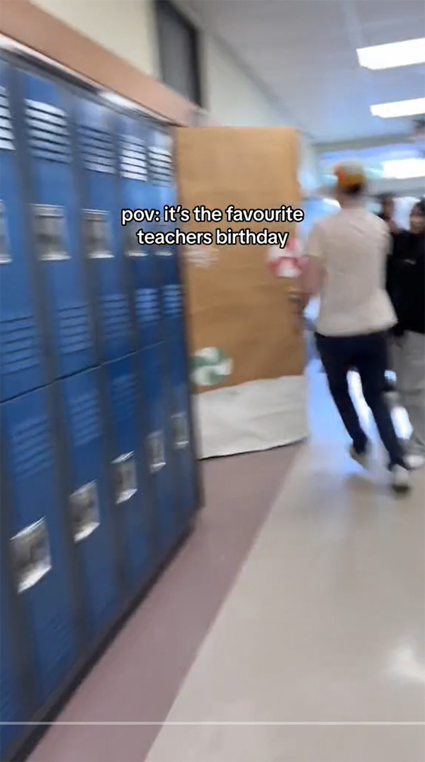 ห้ามเด็กทะเลาะกัน สุดท้ายเจอเซอร์ไพรส์ ห้ามเด็กทะเลาะกัน สุดท้ายเจอเซอร์ไพรส์