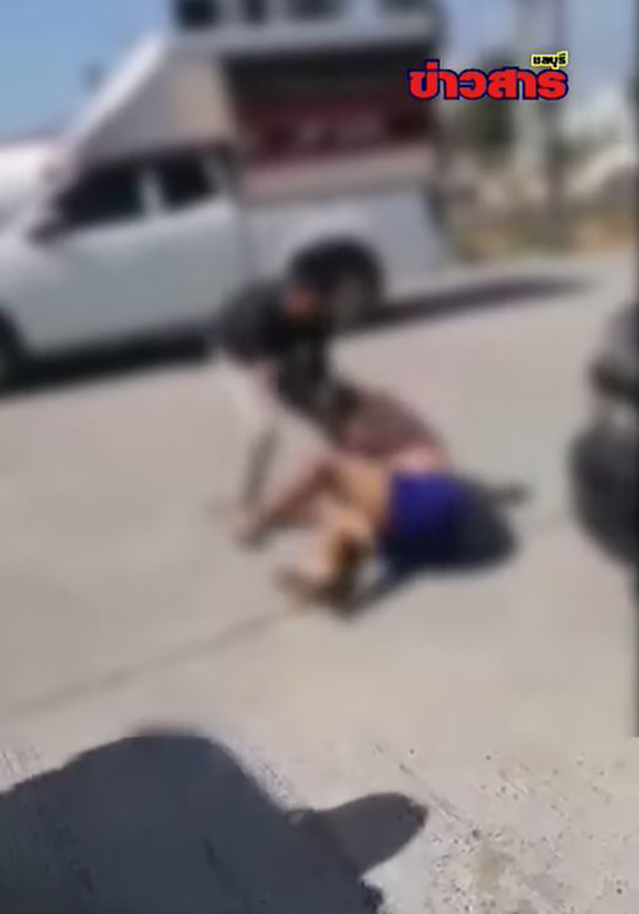 พนง ขนส่ง ลั่นคงไม่ต่อย ถ้าลูกค้าไม่หาเรื่อง พนง ขนส่ง ลั่นคงไม่ต่อย ถ้าลูกค้าไม่หาเรื่อง