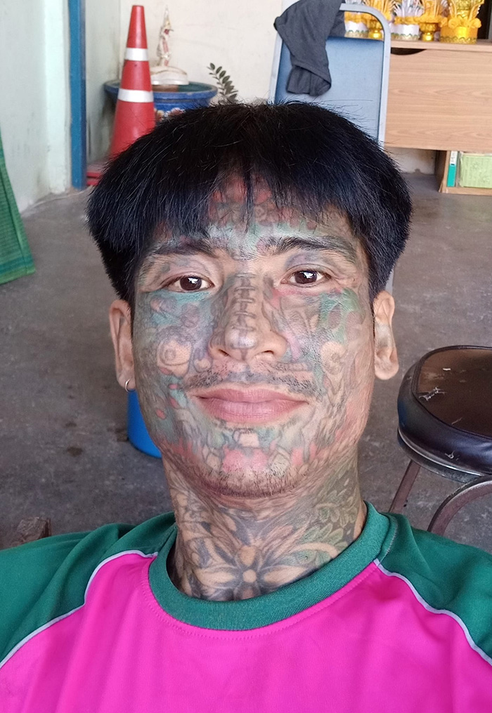 FC อาลัย ต๊ะ ยมฑูต FC อาลัย ต๊ะ ยมฑูต