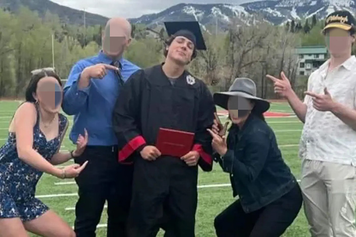 หนุ่ม 18 ไปทริปฉลองเรียนจบ หนุ่ม 18 ไปทริปฉลองเรียนจบ