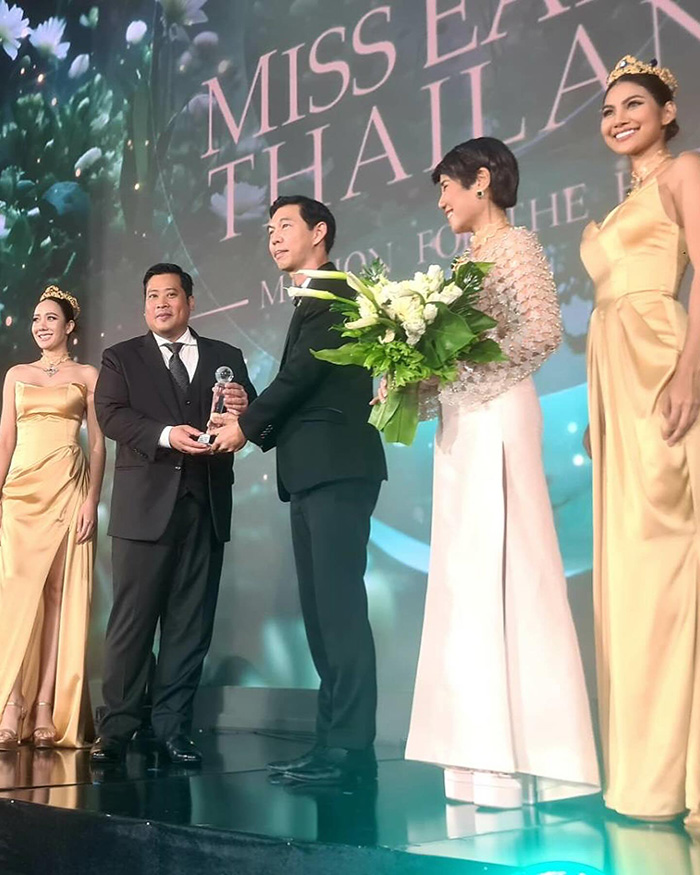 ท่านอ้น ร่วมงานกาล่า Miss Earth Thailand ท่านอ้น ร่วมงานกาล่า Miss Earth Thailand