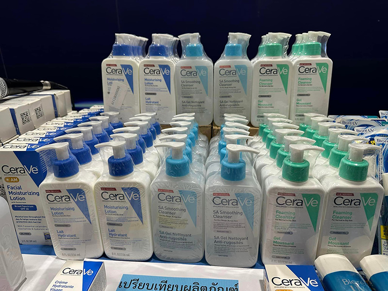 ทลายโกดังทุนจีน ขายเครื่องสำอางค์ปลอม ทลายโกดังทุนจีน ขายเครื่องสำอางค์ปลอม