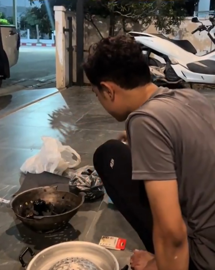 ว่าที่ รต จุดไฟเตาถ่านติดไม่ได้ดังใจ ว่าที่ รต จุดไฟเตาถ่านติดไม่ได้ดังใจ