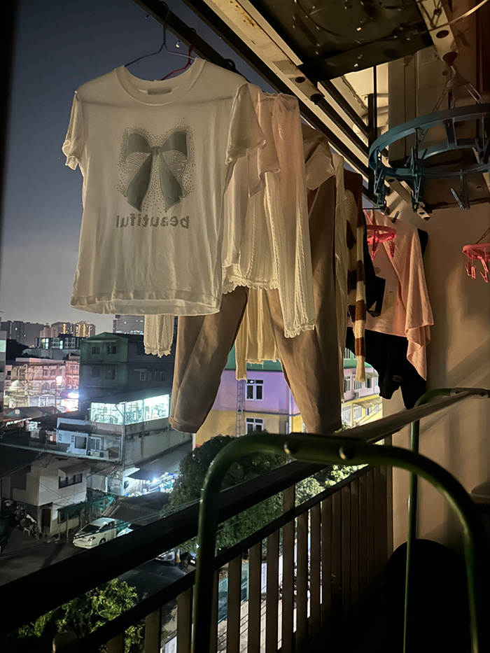 สาวคาใจ รปภ มาทักตอน 5 ทุ่ม แบบนี้สมควรไหม สาวคาใจ รปภ มาทักตอน 5 ทุ่ม แบบนี้สมควรไหม