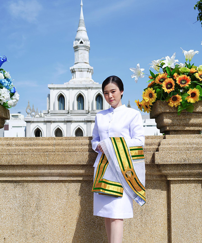 เปิดวาร์ป ทนายเมย์ แจ้งเกิดกลางโหนกระแส เปิดวาร์ป ทนายเมย์ แจ้งเกิดกลางโหนกระแส